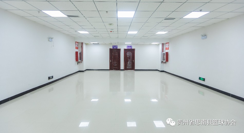 如何提升分卫的防守技巧_0